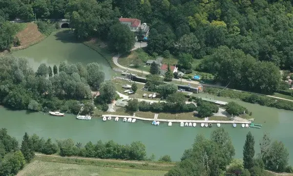 Borne de Recharge 77 Installateur borne de recharge Chalifert