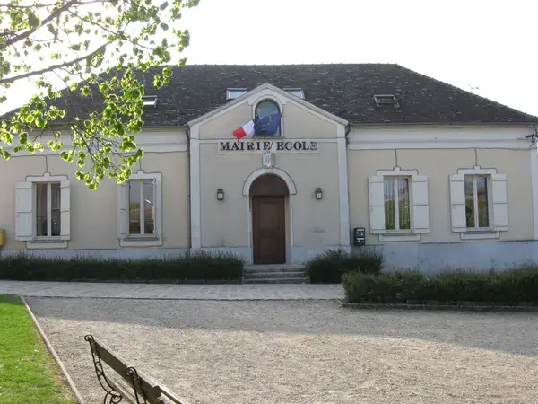 Borne de Recharge 77 Installateur borne de recharge La Tombe